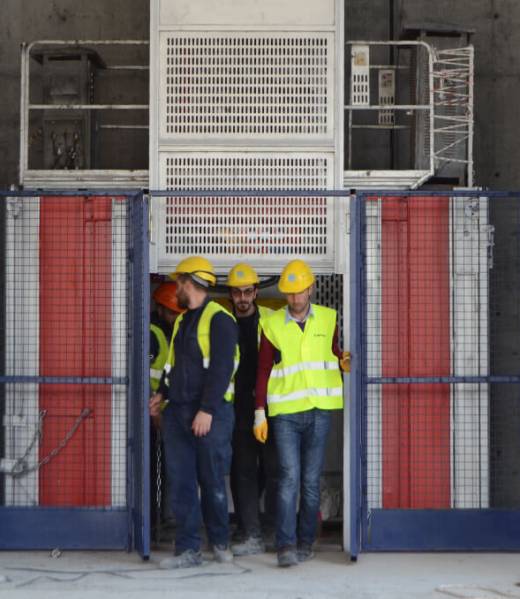 alimak-kapisi_25-1606520